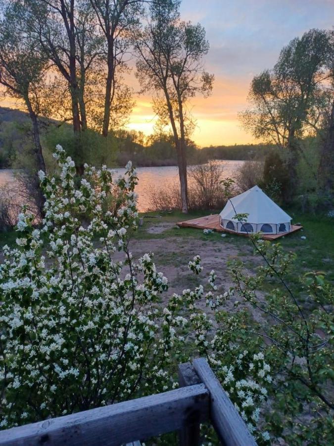 Snake River Glamping Irwin Extérieur photo