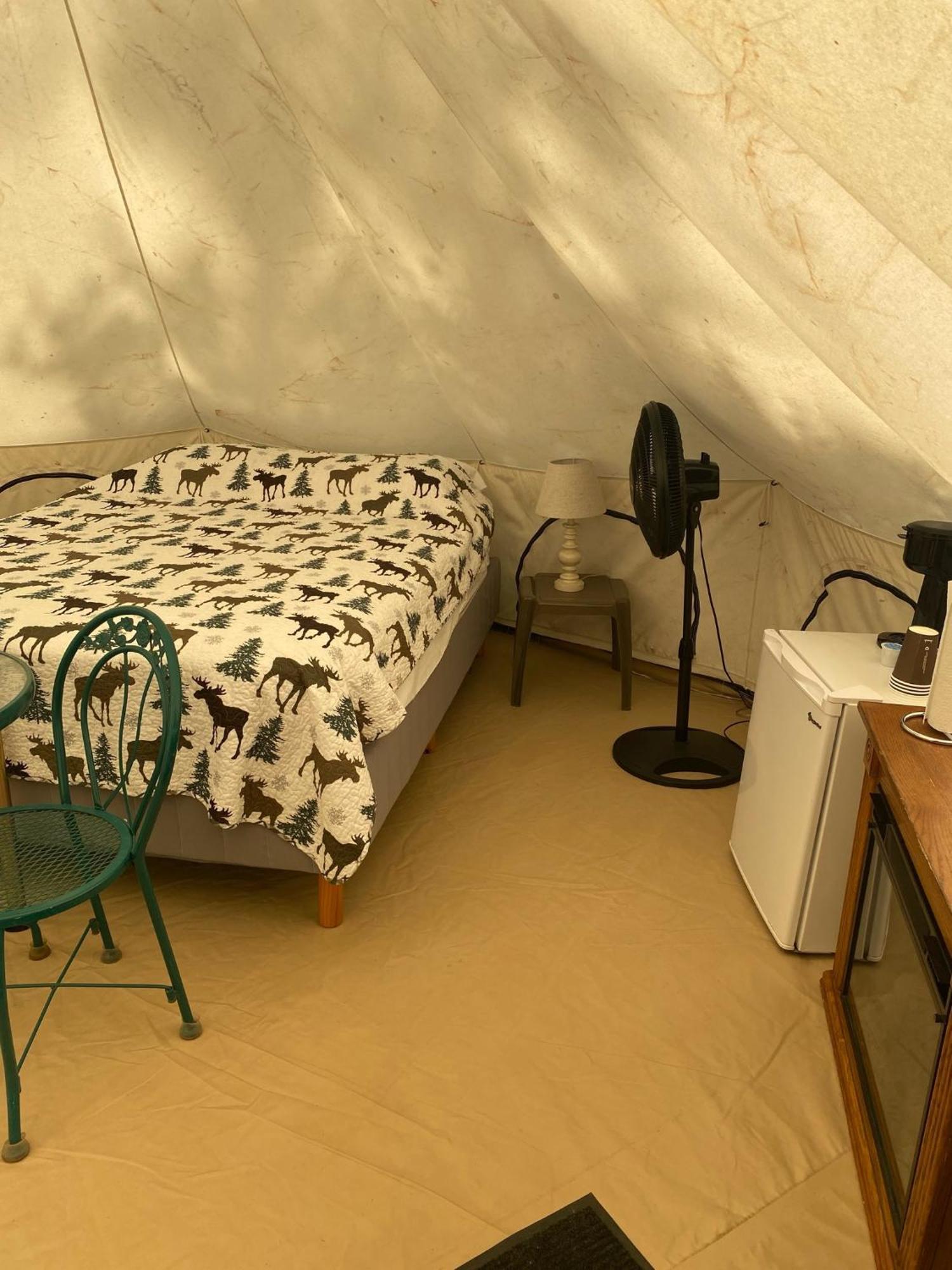 Snake River Glamping Irwin Extérieur photo
