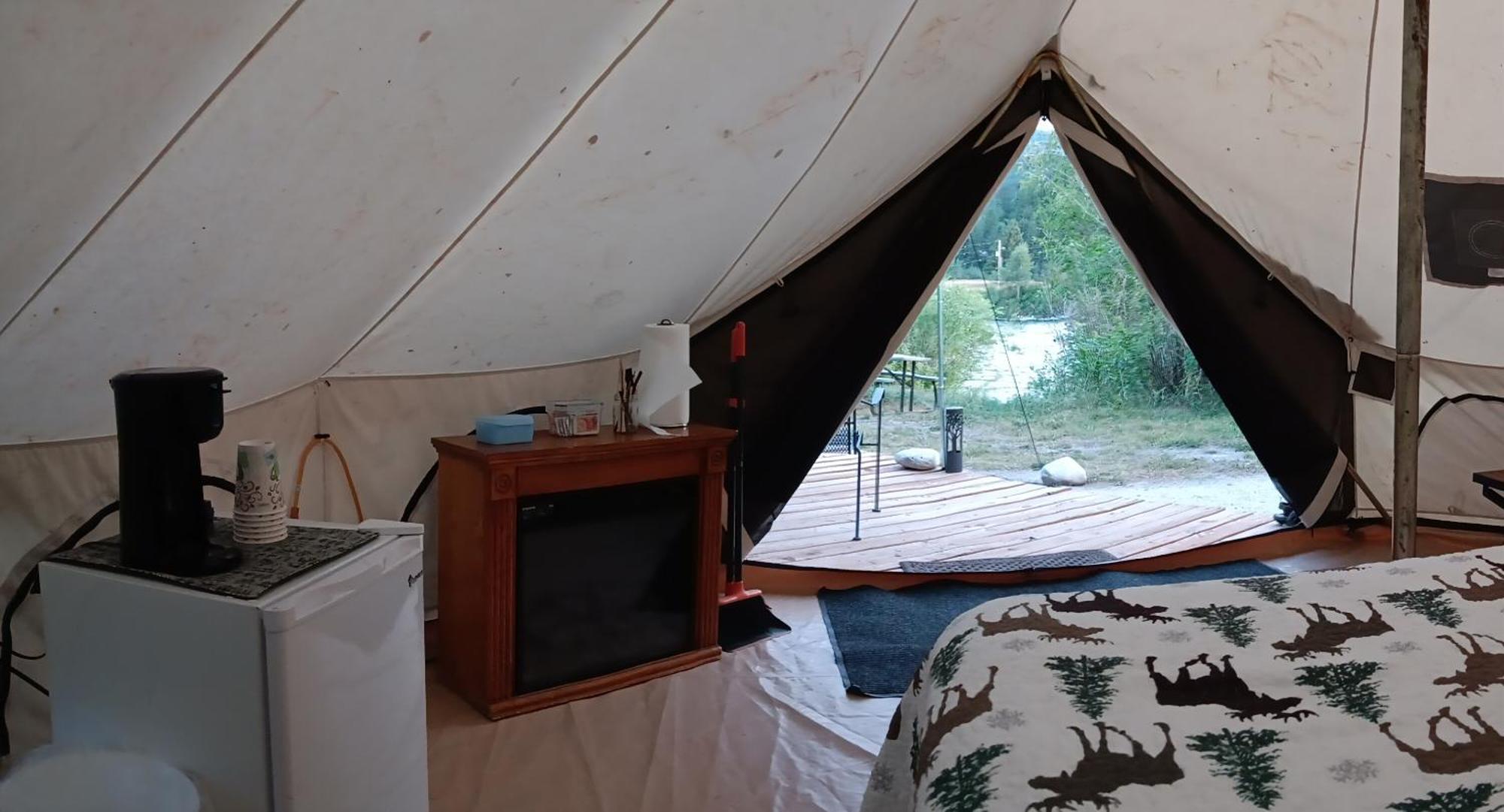 Snake River Glamping Irwin Extérieur photo